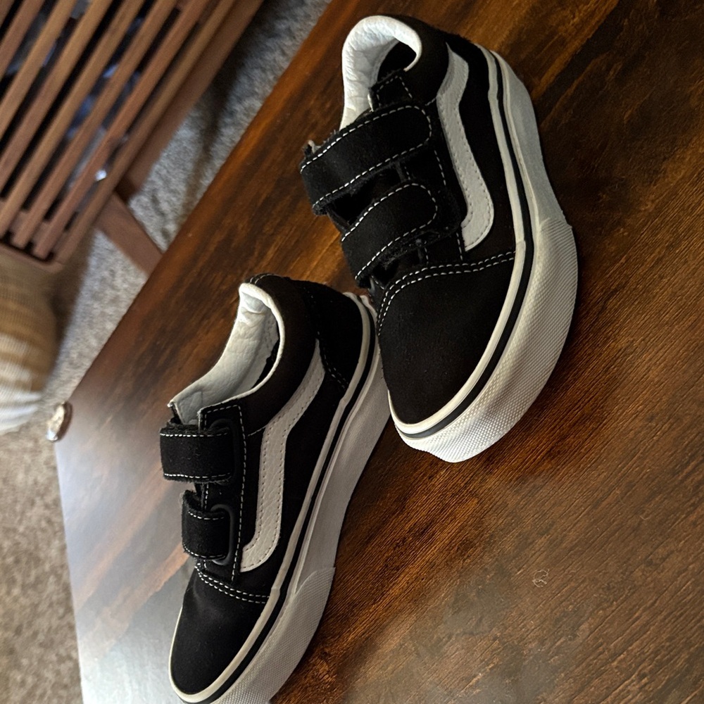Vans Kids Black and White Velcro Sneakers - Picture 2 of 5